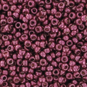 Miyuki Seed beads Duracoat 15/0 4219 - Galvanized Magenta x8g