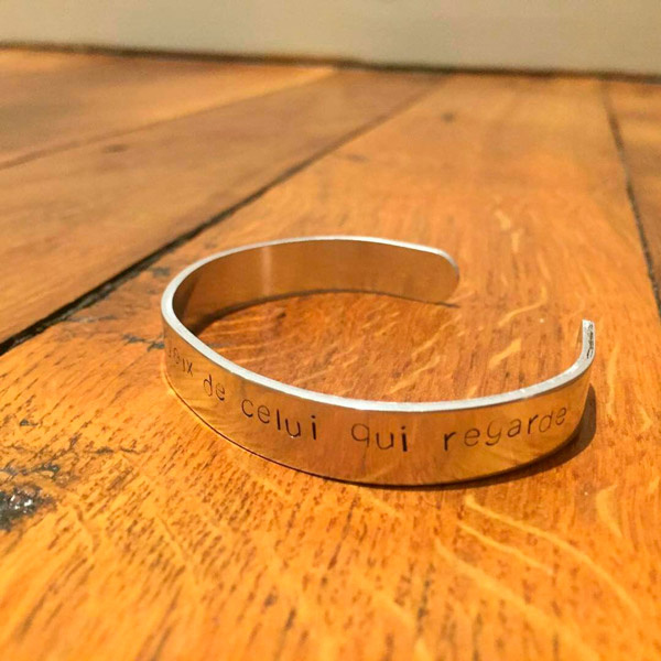 Schema  How to punch metal or wood to create jewelry and objects?