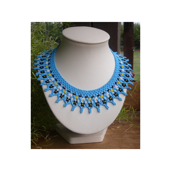 Netting blue Necklace with seed beads Ornella Netting blue Necklace with seed beads Ornella