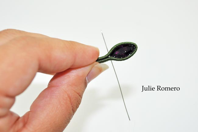 Ring in soutache with PureCrystal cabochon and hematite : Step 10