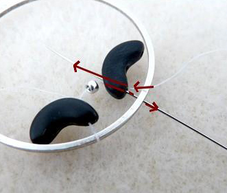 Boucles d'oreilles Sakura avec perles Amos® par Puca® étape 11