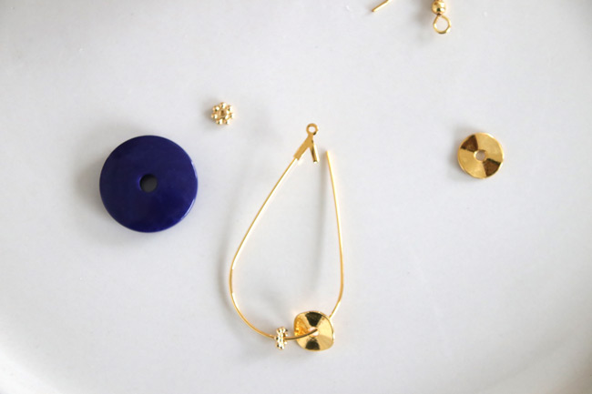 DIY Blue Tagua Seed Earrings : Step 1