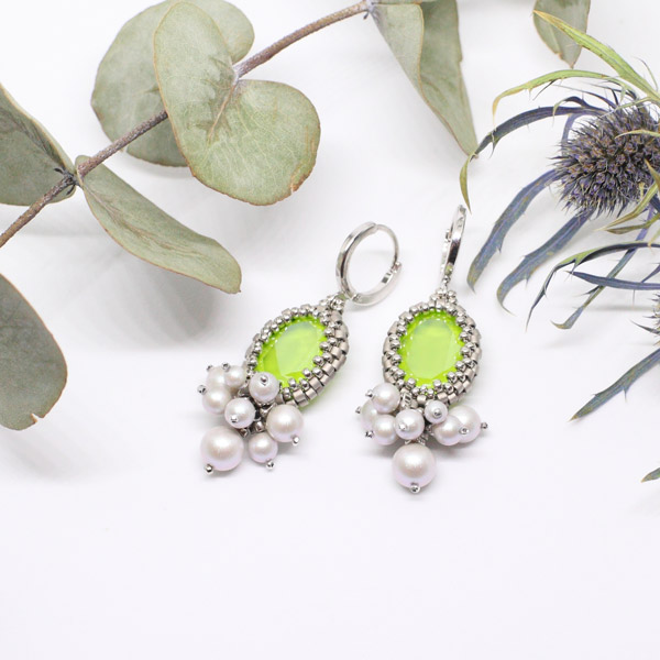Schema DIY Earrings with PureCrystal Crystals and Miyuki Delica Glass Beads Schema DIY Earrings with PureCrystal Crystals and Miyuki Delica Glass Beads