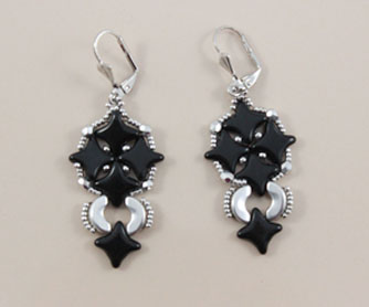 Boucles d'oreilles minute avec des perles de verre Star Beads et Arcos