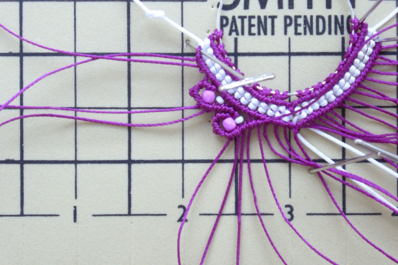 Nylon wire micro-macramé earrings with PureCrystal drops : Step 15