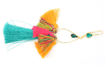 boucles oreilles pompons multicolores perles nacrées 03bis