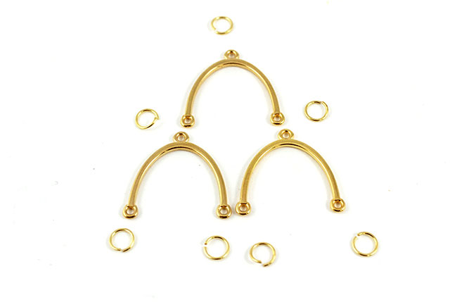 Grosses boucles d'oreilles géométriques première étape