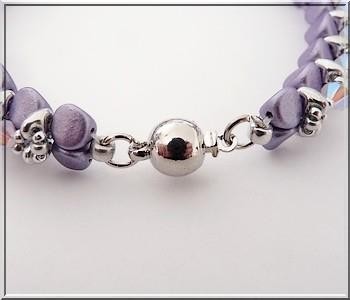 Ilena bracelet with Ilos® beads by Puca® : Step 20