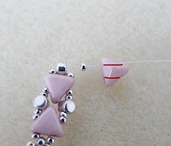 tutoriel-perles-en-verre-bracelet-cory-puca-113