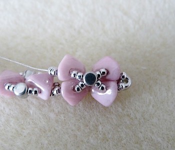 tutoriel-perles-en-verre-bracelet-cory-puca-18