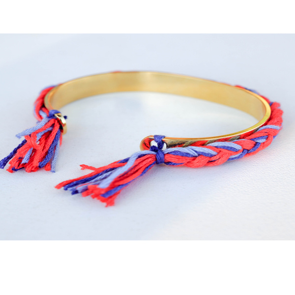 Bracelet and braided embroidery thread