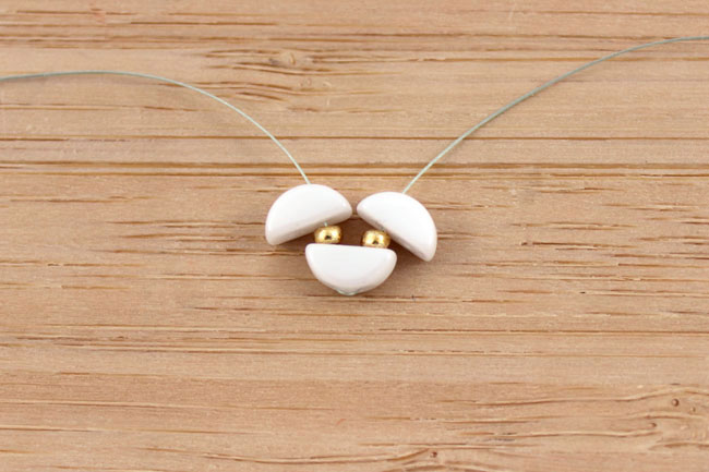 Star Beads and Kos style Marrakech glass bead cuff 1 Manchette perles en verre Star Beads et Kos style Marrakech 1