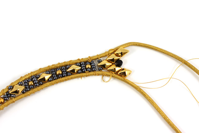 Manchette Wrap Noire et Dorée Diamonduo et Bouton PureCrystal 05