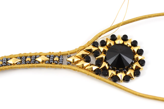 Manchette Wrap Noire et Dorée Diamonduo et Bouton PureCrystal 06