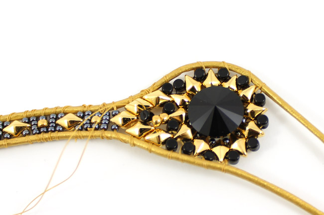 Manchette Wrap Noire et Dorée Diamonduo et Bouton PureCrystal 08