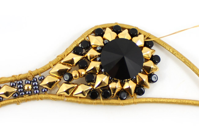 Manchette Wrap Noire et Dorée Diamonduo et Bouton PureCrystal 09