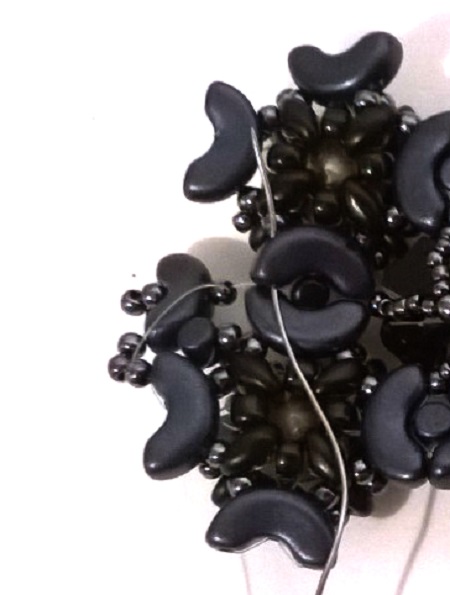 Minos, Arcos and Super Duo pearl cuff bracelet : Step 51