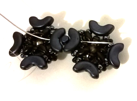 Minos, Arcos and Super Duo pearl cuff bracelet : Step 21