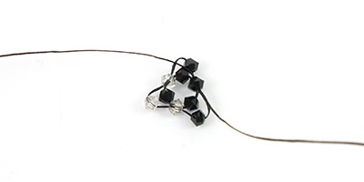 Jonc Bracelet with PureCrystal tubular bicone weaving : Step 2