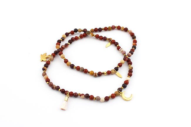 Bracelet multirangs Jaspes rouges moukaïte ajout des breloques