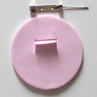 Broche Rose pâte polymère Cernit et plaques de texture Broche Rose pâte polymère Cernit et plaques de texture