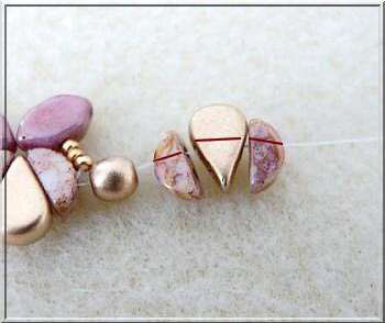 Collier DIY Siane avec des perles de verre Paros et Kos par Pucas