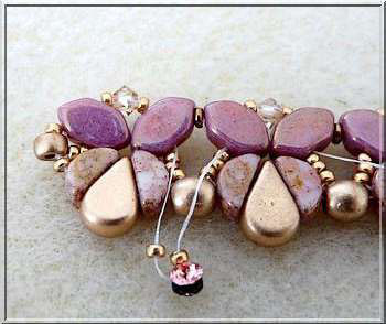 Collier DIY Siane avec des perles de verre Paros et Kos par Pucas