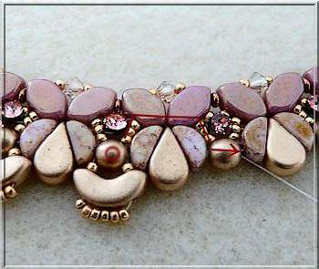 Tutoriel Collier DIY Siane avec des perles de verre Paros et Kos par Pucas