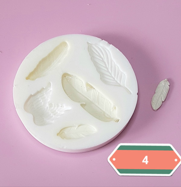 Self-hardening horn and feather necklace : Step 4 Self-hardening horn and feather necklace : Step 4