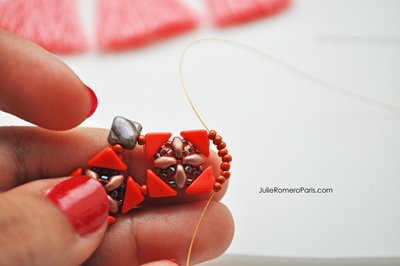 Collier_tango_superduo_pompons