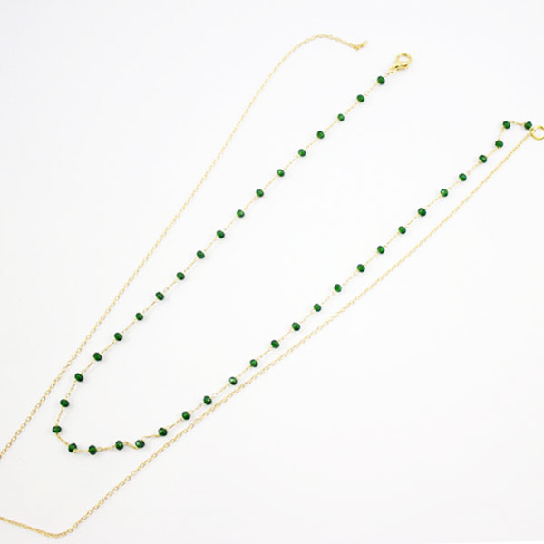DIY jewelry Multi-row necklace with beaded chain and horn pendant : Step 2 DIY jewelry Multi-row necklace with beaded chain and horn pendant : Step 2