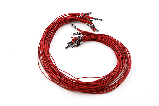 Multi-strand leather collar gather the threads