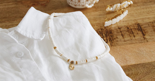 DIY Necklace Beads Rondelles Heishi White and Gold and Gold Plated Pendant