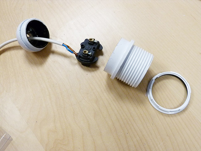 DIY Creative Concrete Lamp : Step 2