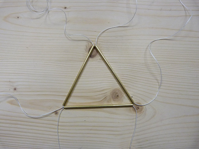 Suspension-de-plante-tubes-en-laiton-05