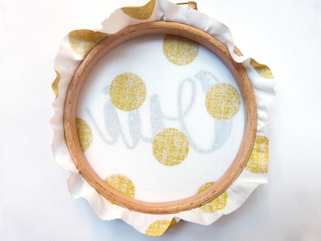 DIY embroidery - words embroidered on a drum : Step 4
