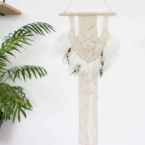 DIY Tutorial Macrame wall weave