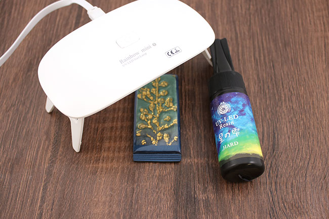 Protection et brillance avec de la r&eacute;sine UV led