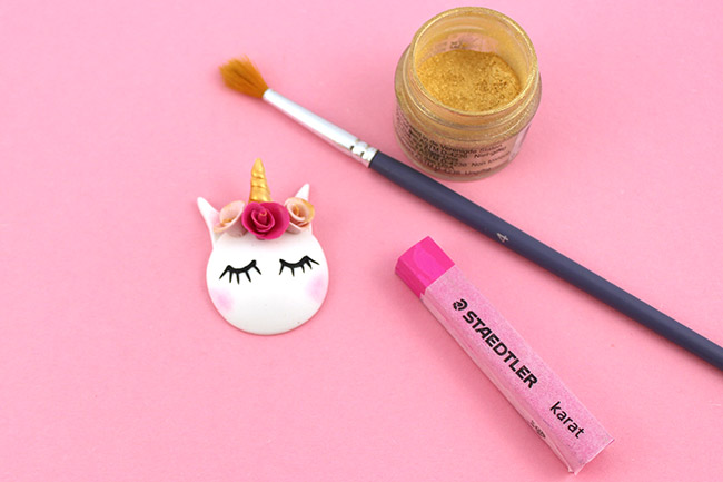 Unicorn pendant in Fimo clay : Step 5 Unicorn pendant in Fimo clay : Step 5