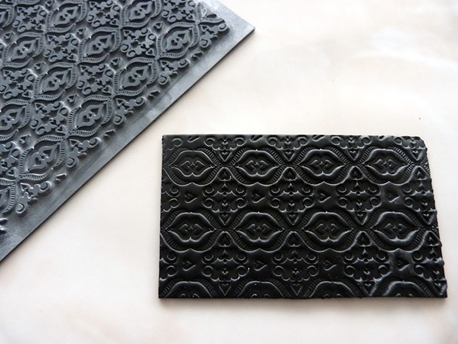 Imitation ceramic polymer clay earrings : Step 1