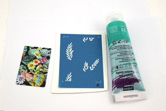 Foliage silkscreen earrings : Step 1