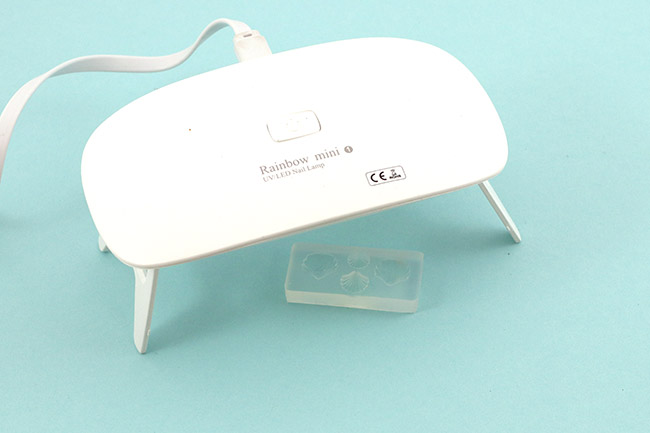 Boucles d'oreilles coquillage première coulée de résine Boucles d'oreilles coquillage première coulée de résine