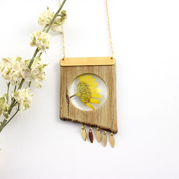 Resin and polymer wood necklace