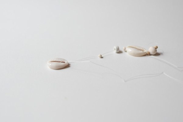 DIY Bohemian Long Necklace Made from Kauri Shells : Step 3 DIY Bohemian Long Necklace Made from Kauri Shells : Step 3