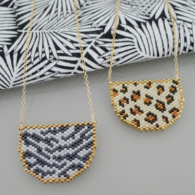 Animal necklace zebra pattern Miyuki bead weaving : Step 3