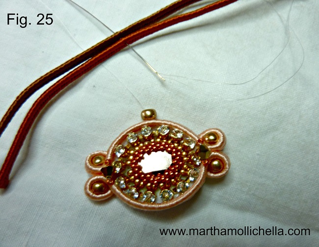 bague-stay-classy-cabochon-PureCrystal-en-perle-miyuki-chaine-PureCrystal-en-soutache-025