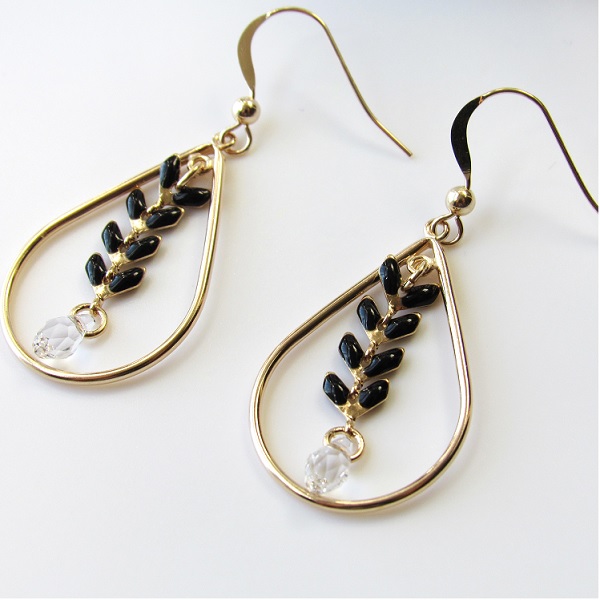 Earrings with Gold Filled pendant and herringbone chain