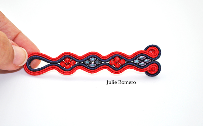 Bracelet in soutache and PureCrystal crystals : Step 7 Bracelet in soutache and PureCrystal crystals : Step 7