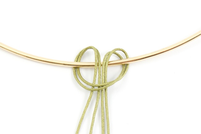 diy-collar-weaving-macrame-around-the-neck cap-PureCrystal-khaki-01