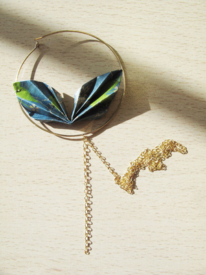 Origami Jungle earrings : Step 12